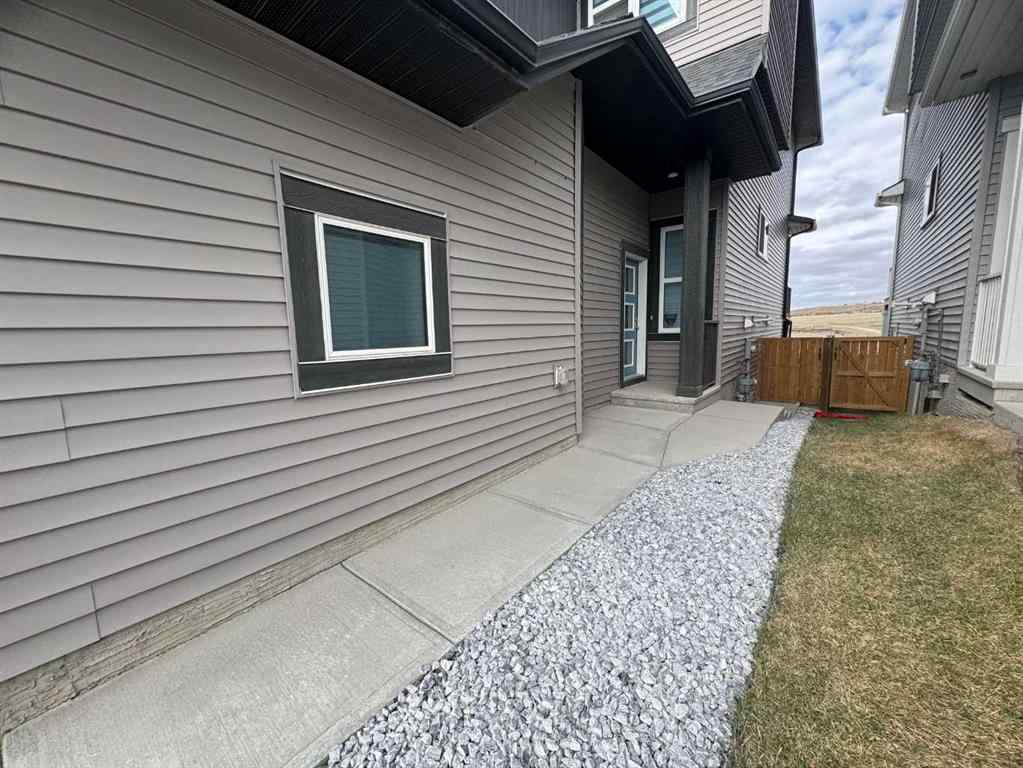 MLS® A2263549 - 215 Heritage Heights  in Heritage Hills Cochrane, Residential