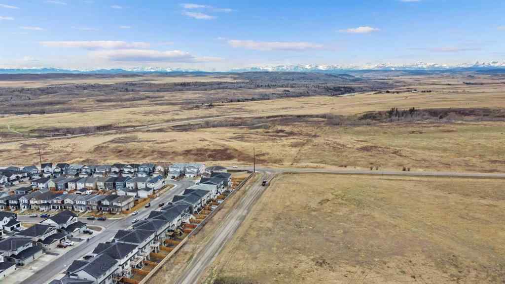 MLS® A2263549 - 215 Heritage Heights  in Heritage Hills Cochrane, Residential