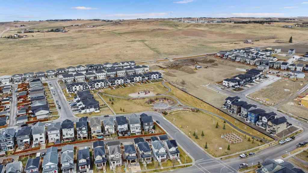 MLS® A2263549 - 215 Heritage Heights  in Heritage Hills Cochrane, Residential