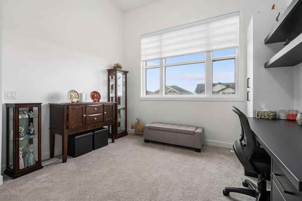 MLS® A2263549 - 215 Heritage Heights  in Heritage Hills Cochrane, Residential