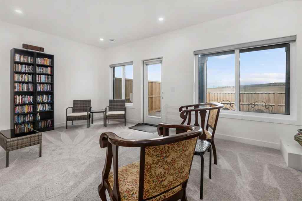 MLS® A2263549 - 215 Heritage Heights  in Heritage Hills Cochrane, Residential