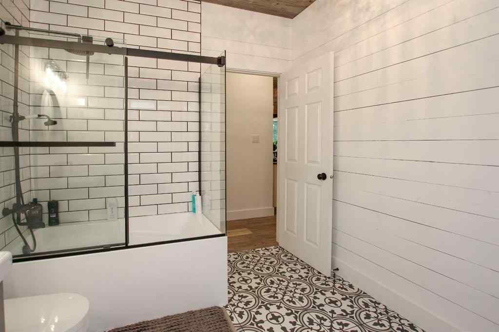 MLS® A2263556 - Unit #201 1236 Township Road 384   in Valley Meadows Rural Red Deer County, Residential