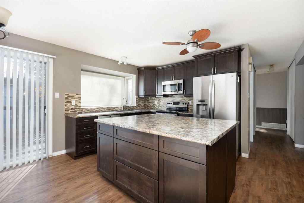 MLS® A2263560 - 189 Ross Haven Drive  in Thickwood Fort McMurray, Residential