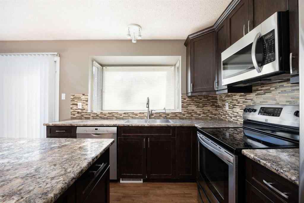 MLS® A2263560 - 189 Ross Haven Drive  in Thickwood Fort McMurray, Residential
