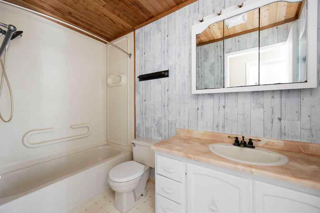 MLS® A2263560 - 189 Ross Haven Drive  in Thickwood Fort McMurray, Residential