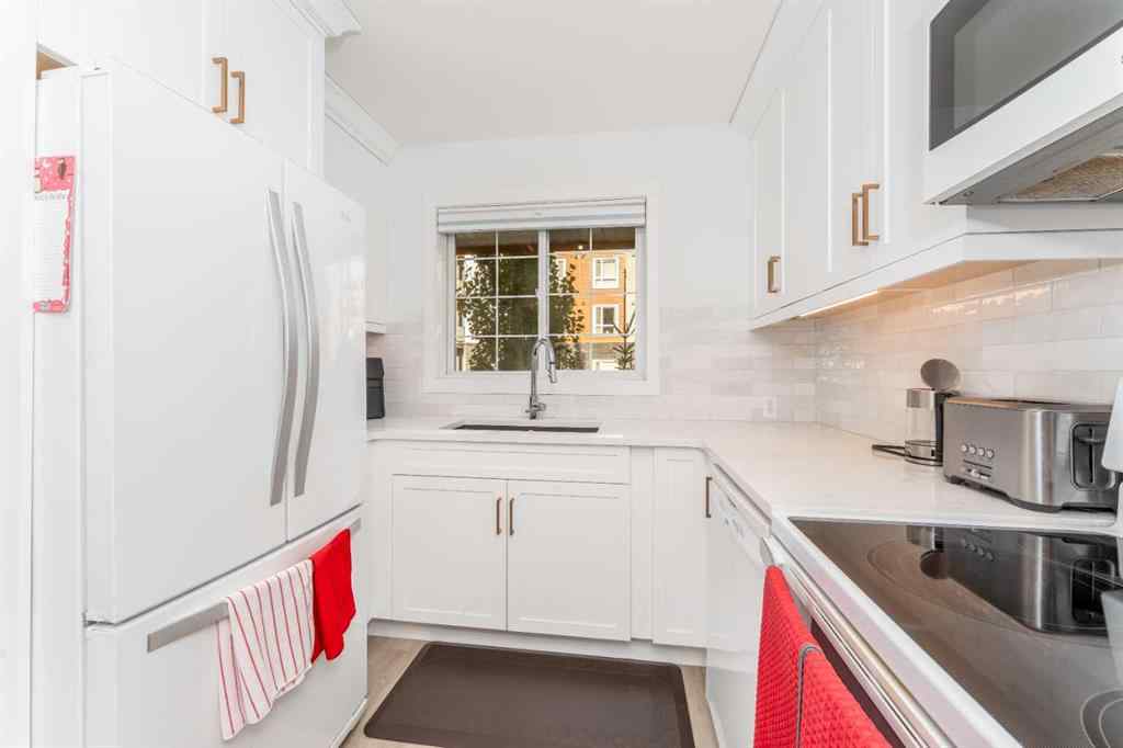 MLS® A2263561 - Unit #205 112 Kananaskis Way  in Bow Valley Trail Canmore, Residential