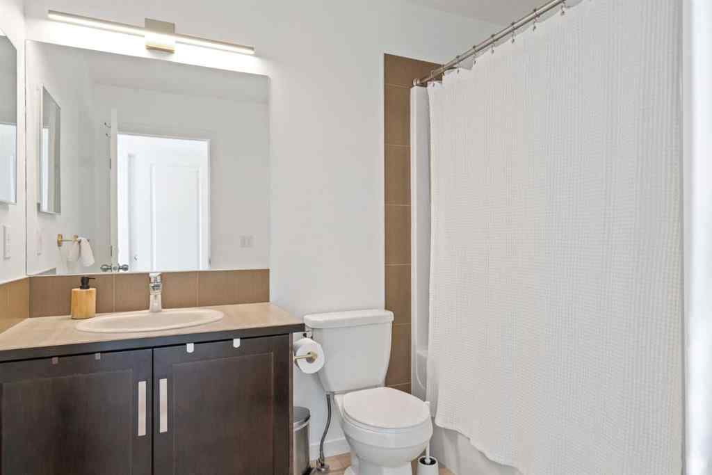 MLS® A2263562 - 114 New Brighton Landing SE in New Brighton Calgary, Residential