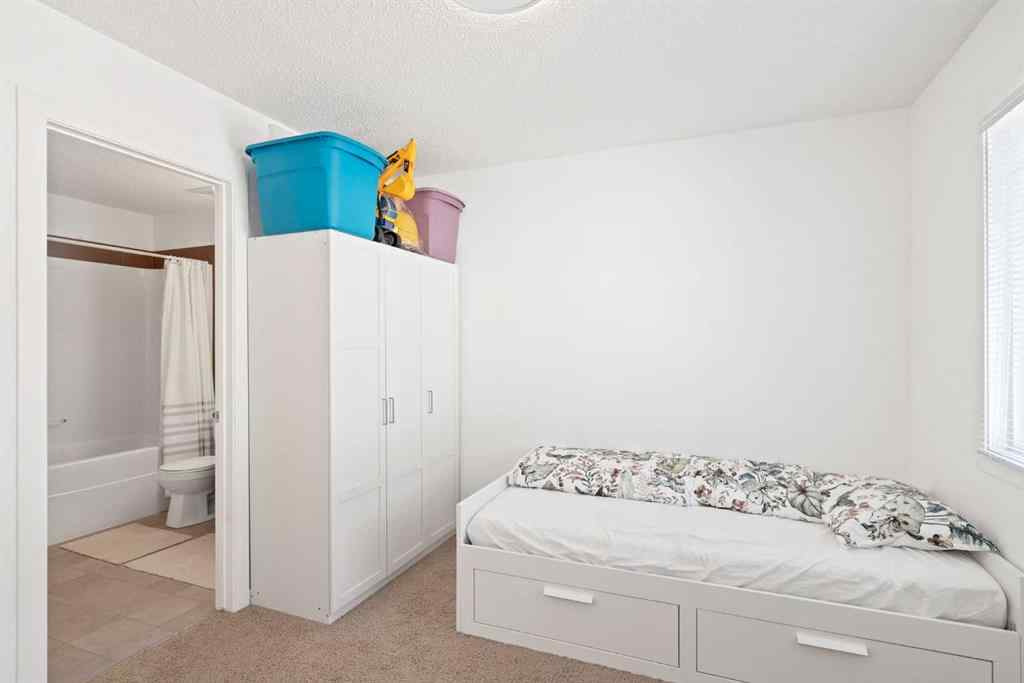 MLS® A2263562 - 114 New Brighton Landing SE in New Brighton Calgary, Residential