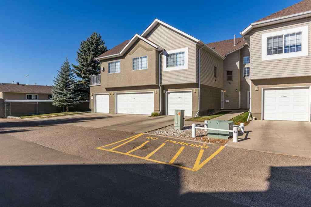 MLS® A2263564 - Unit #304 221 Cameron Road SE in Ross Glen Medicine Hat, Residential