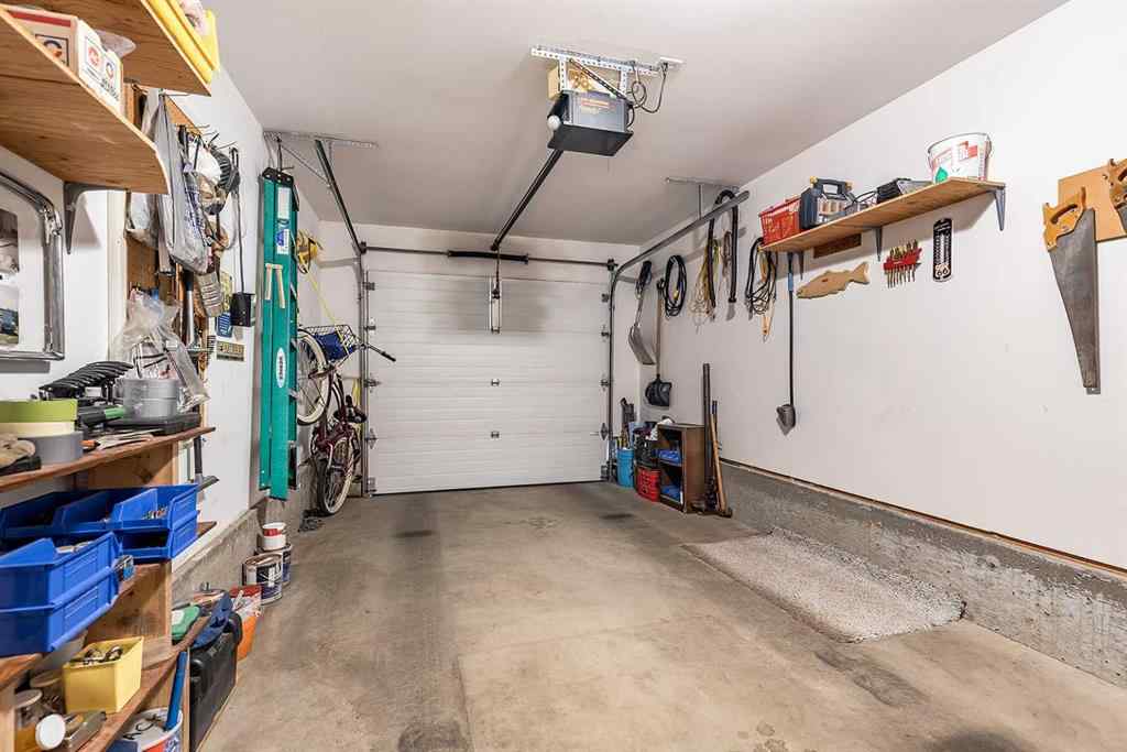 MLS® A2263564 - Unit #304 221 Cameron Road SE in Ross Glen Medicine Hat, Residential