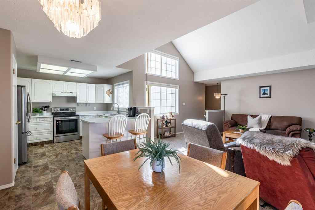 MLS® A2263564 - Unit #304 221 Cameron Road SE in Ross Glen Medicine Hat, Residential