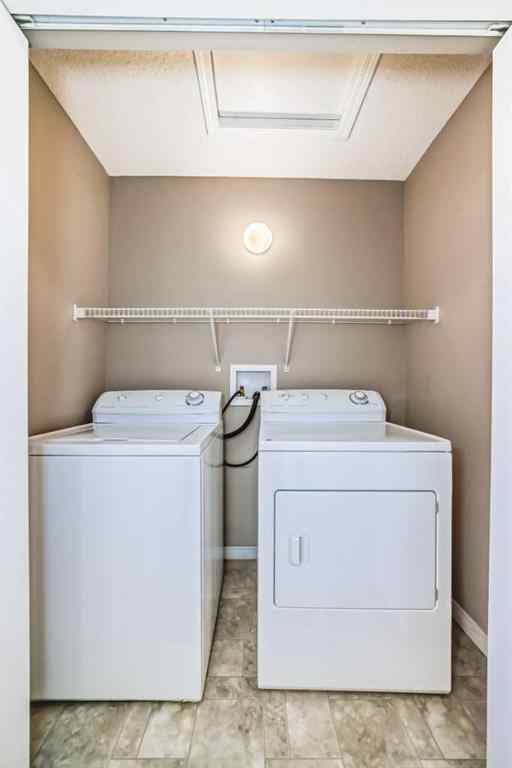 MLS® A2263565 - 50 Everridge Gardens SW in Evergreen Calgary, Residential