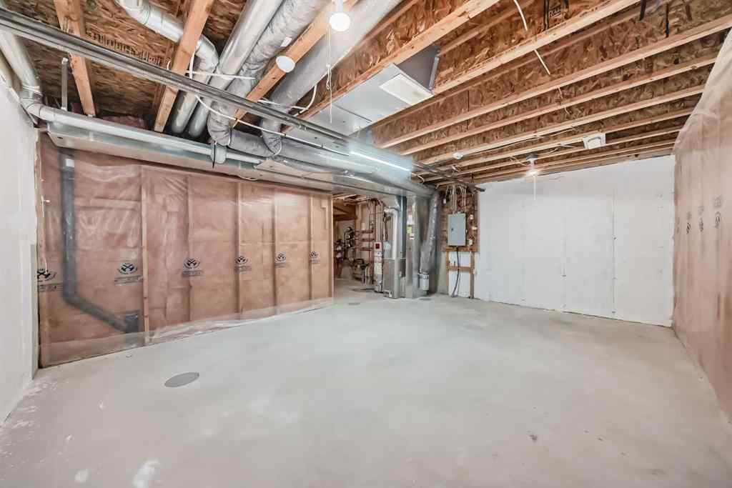 MLS® A2263565 - 50 Everridge Gardens SW in Evergreen Calgary, Residential