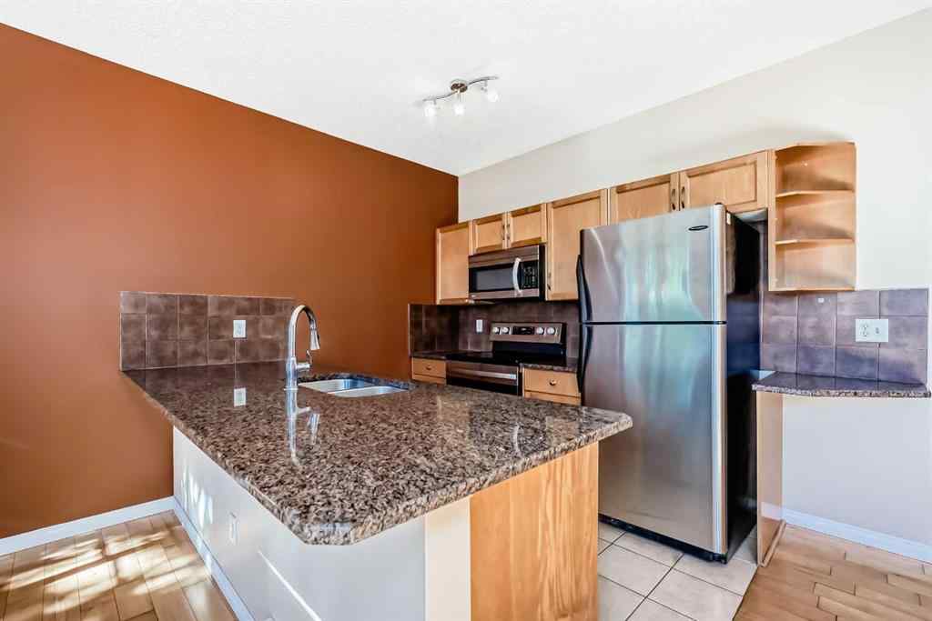 MLS® A2263565 - 50 Everridge Gardens SW in Evergreen Calgary, Residential