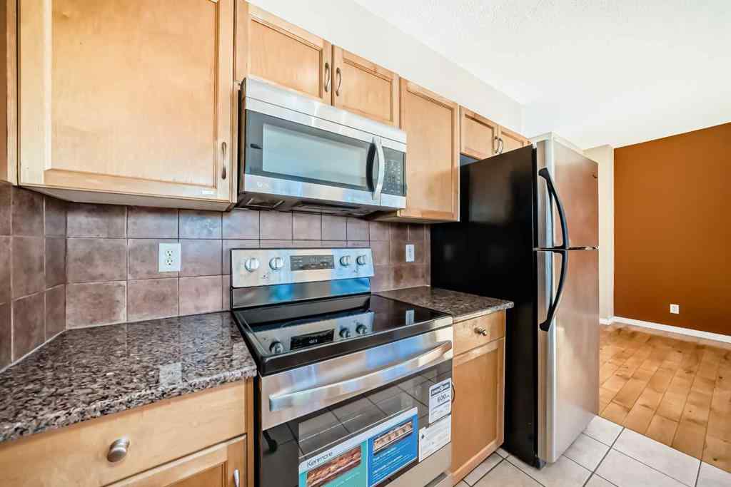 MLS® A2263565 - 50 Everridge Gardens SW in Evergreen Calgary, Residential