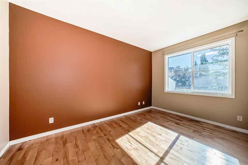 MLS® A2263565 - 50 Everridge Gardens SW in Evergreen Calgary, Residential