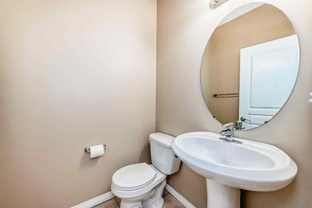 MLS® A2263565 - 50 Everridge Gardens SW in Evergreen Calgary, Residential