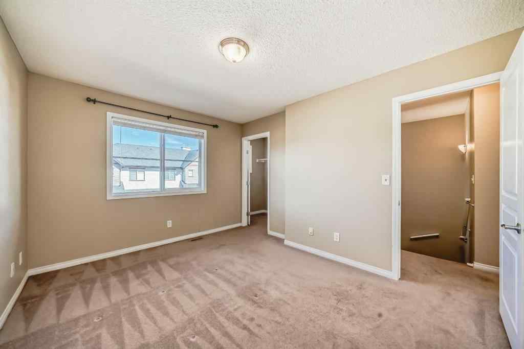 MLS® A2263565 - 50 Everridge Gardens SW in Evergreen Calgary, Residential