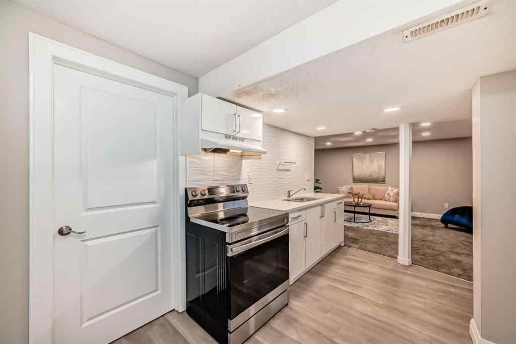 MLS® A2263570 - 199 Maitland Drive NE in Marlborough Park Calgary, Residential