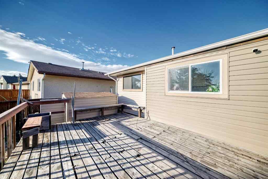 MLS® A2263570 - 199 Maitland Drive NE in Marlborough Park Calgary, Residential