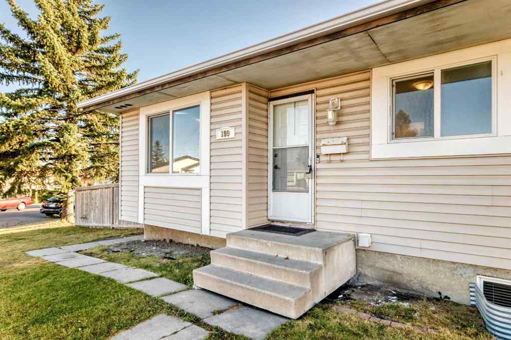 MLS® A2263570 - 199 Maitland Drive NE in Marlborough Park Calgary, Residential