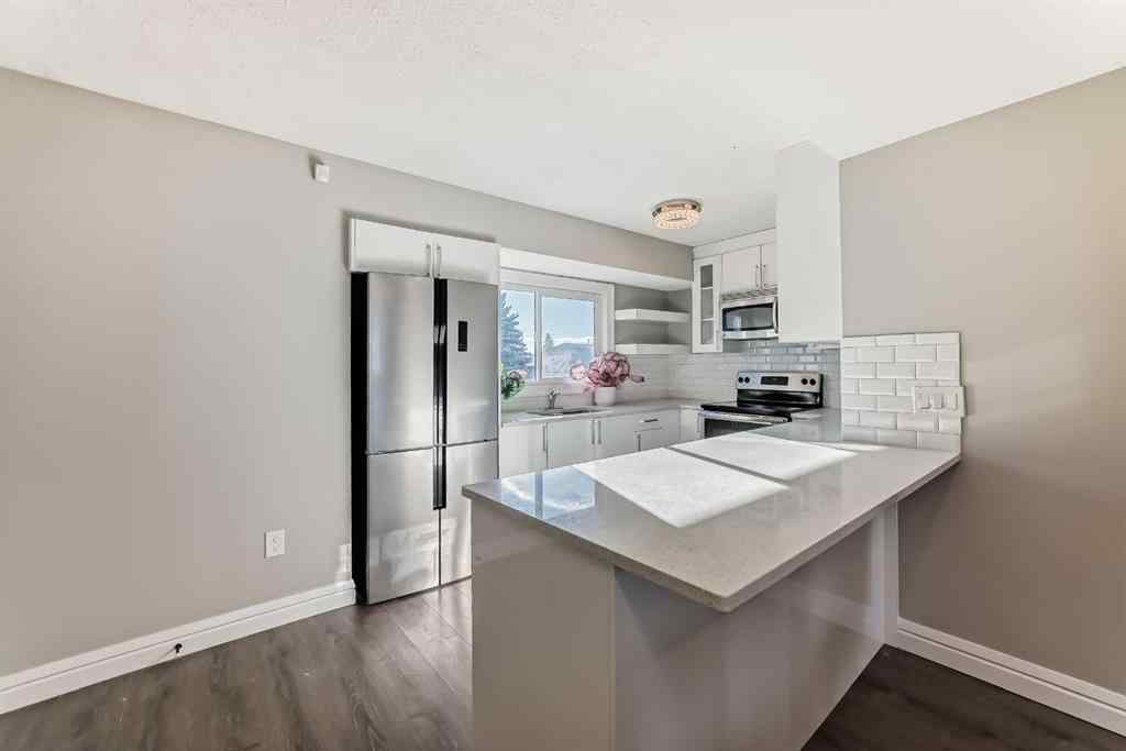 MLS® A2263570 - 199 Maitland Drive NE in Marlborough Park Calgary, Residential