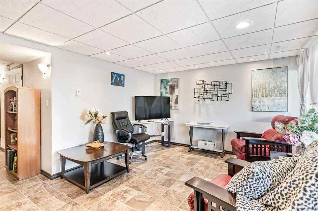 MLS® A2263571 - Unit #16 73 Addington Drive  in Aspen Ridge Red Deer, Residential