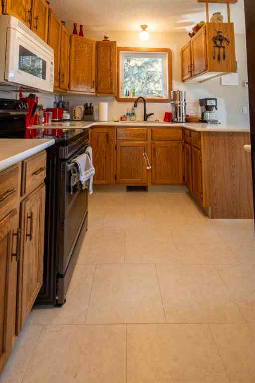 MLS® A2263572 - 33449 Highway 584   in NONE Rural Mountain View County, Residential