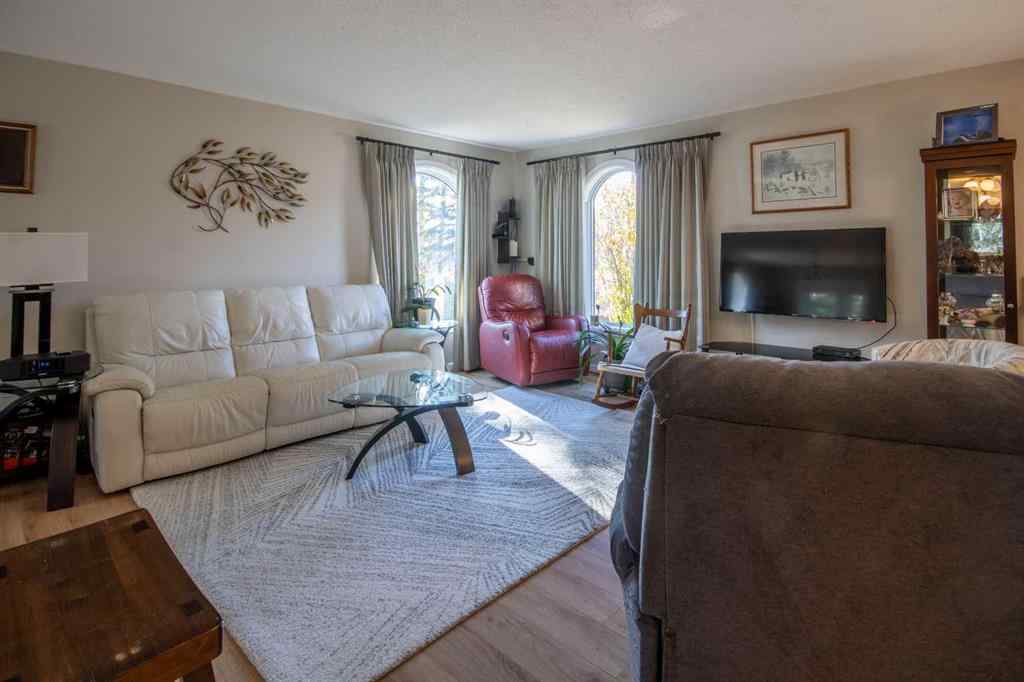 MLS® A2263572 - 33449 Highway 584   in NONE Rural Mountain View County, Residential