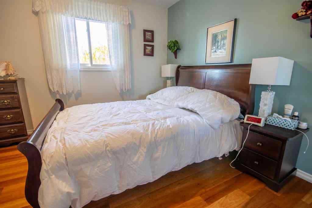 MLS® A2263572 - 33449 Highway 584   in NONE Rural Mountain View County, Residential