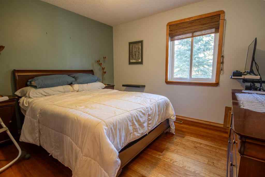 MLS® A2263572 - 33449 Highway 584   in NONE Rural Mountain View County, Residential