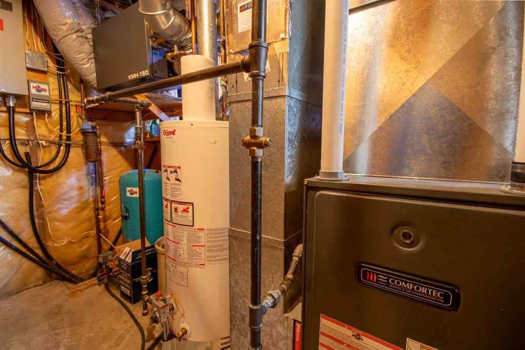 MLS® A2263572 - 33449 Highway 584   in NONE Rural Mountain View County, Residential