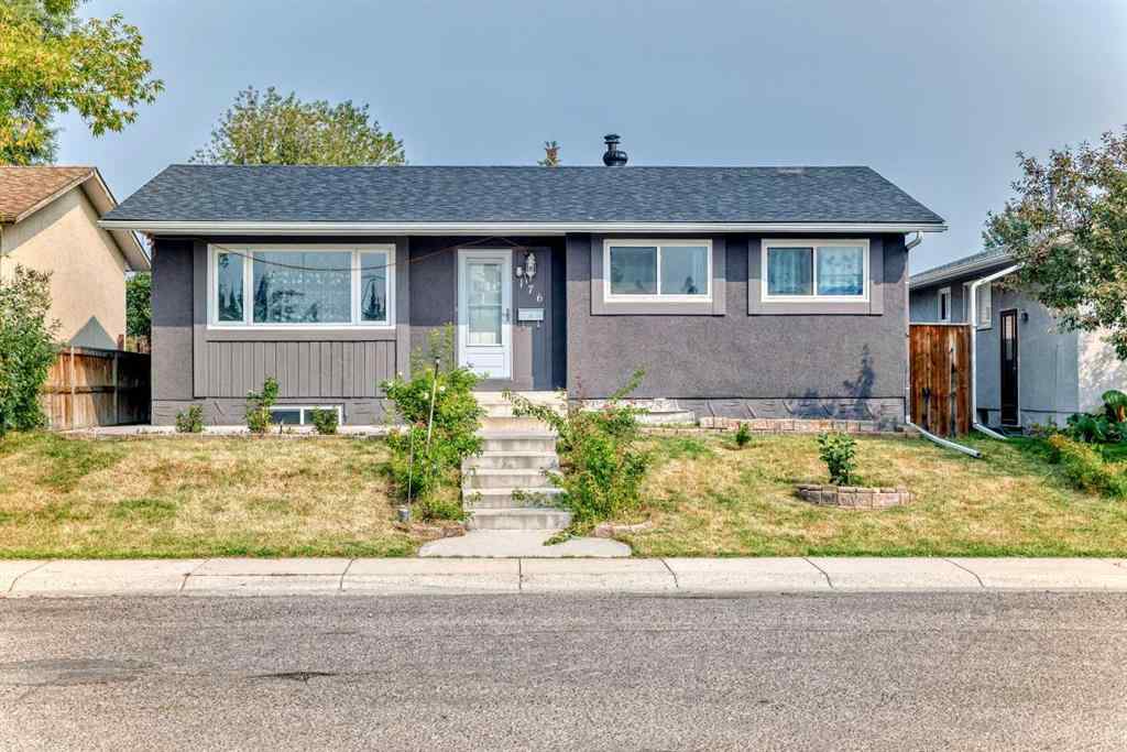 MLS® A2263574 - 176 Pinecliff Way NE in Pineridge Calgary, Residential