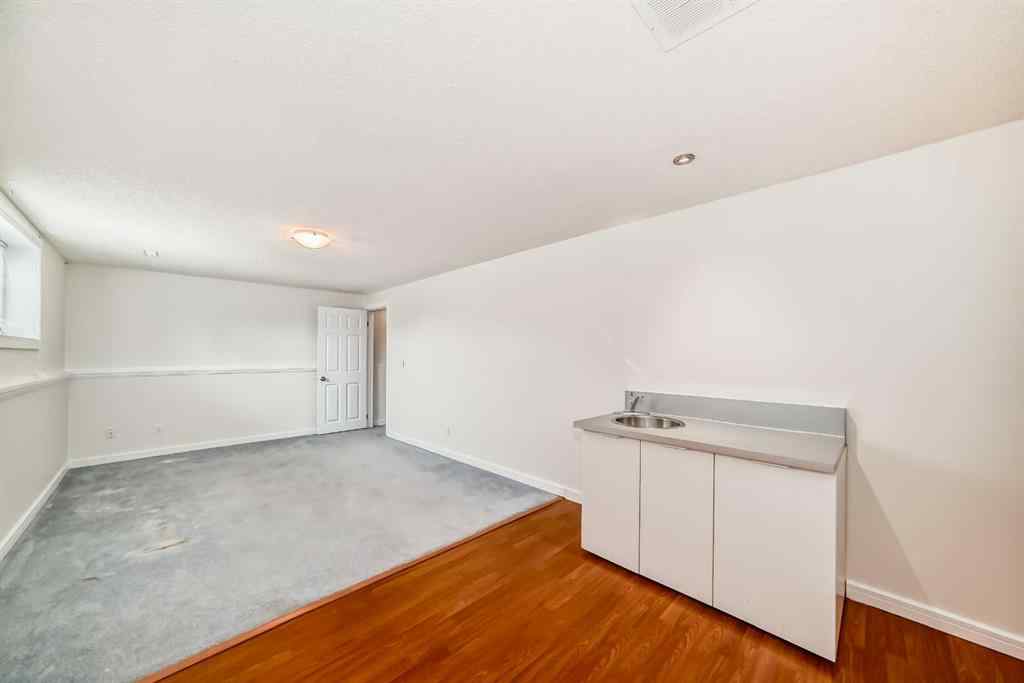 MLS® A2263574 - 176 Pinecliff Way NE in Pineridge Calgary, Residential