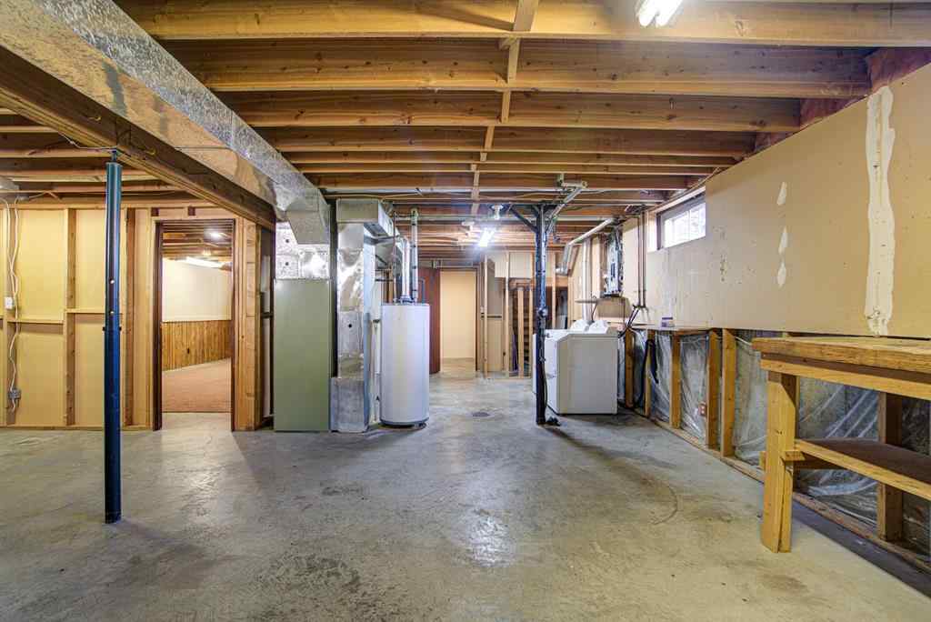MLS® A2263575 - 22 Westrose Avenue  in NONE Claresholm, Residential