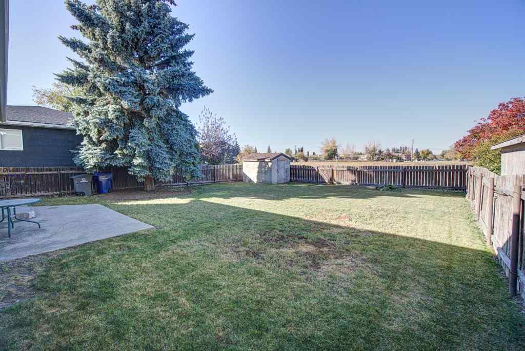 MLS® A2263575 - 22 Westrose Avenue  in NONE Claresholm, Residential