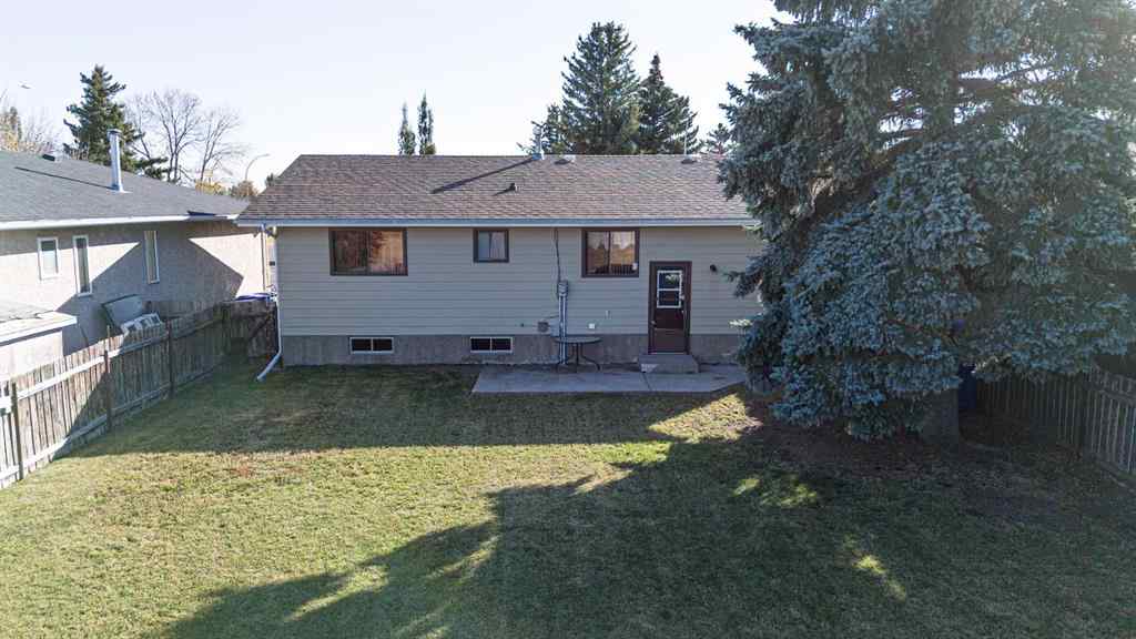 MLS® A2263575 - 22 Westrose Avenue  in NONE Claresholm, Residential