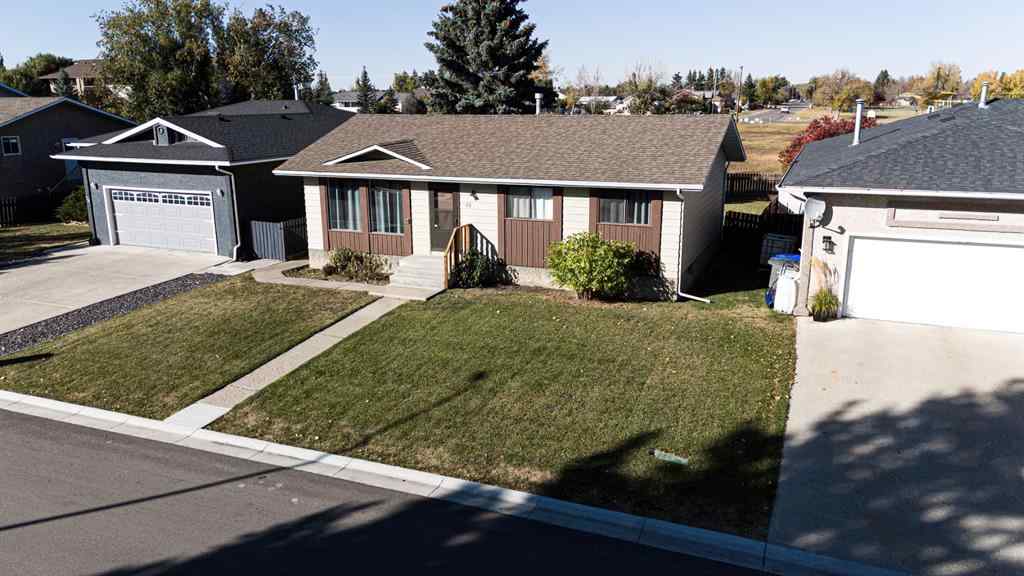 MLS® A2263575 - 22 Westrose Avenue  in NONE Claresholm, Residential