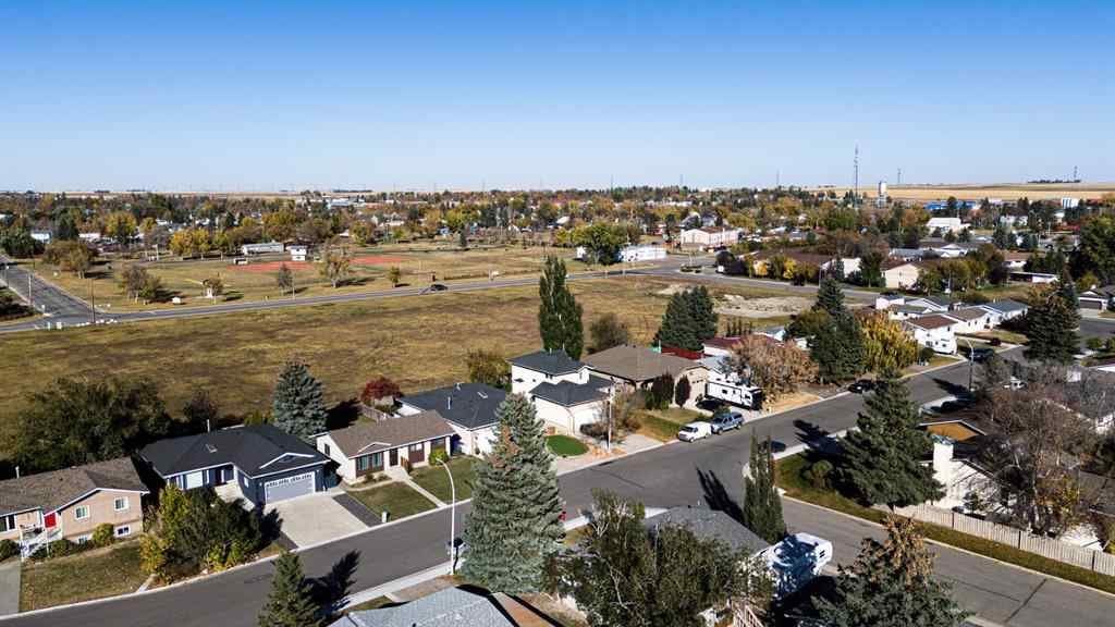 MLS® A2263575 - 22 Westrose Avenue  in NONE Claresholm, Residential