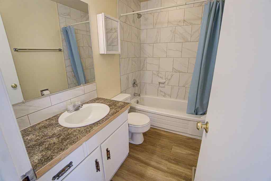 MLS® A2263575 - 22 Westrose Avenue  in NONE Claresholm, Residential