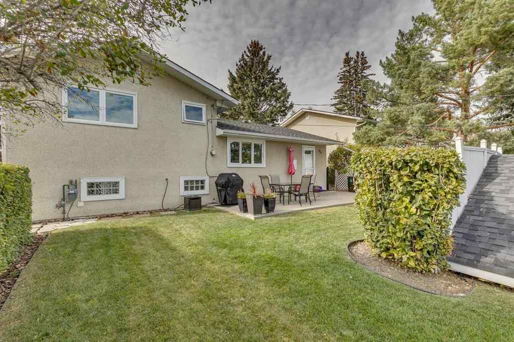 MLS® A2263577 - 5016 Norris Road NW in North Haven Calgary, Residential