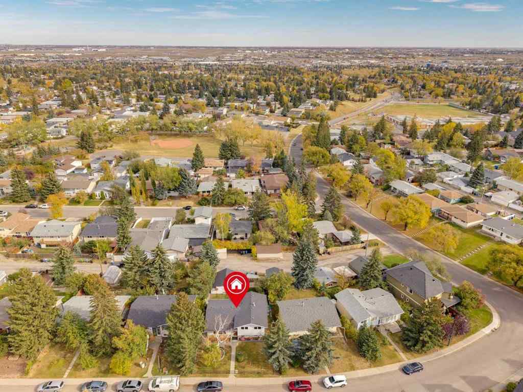 MLS® A2263577 - 5016 Norris Road NW in North Haven Calgary, Residential