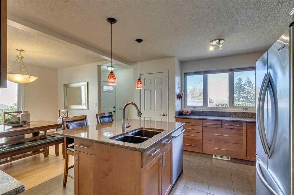 MLS® A2263577 - 5016 Norris Road NW in North Haven Calgary, Residential