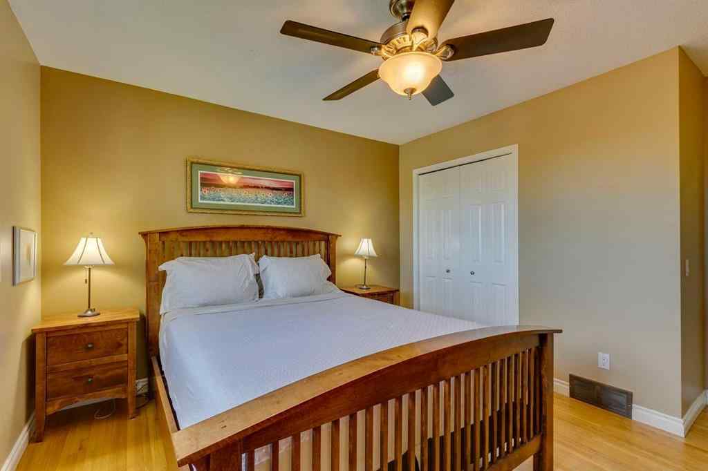 MLS® A2263577 - 5016 Norris Road NW in North Haven Calgary, Residential