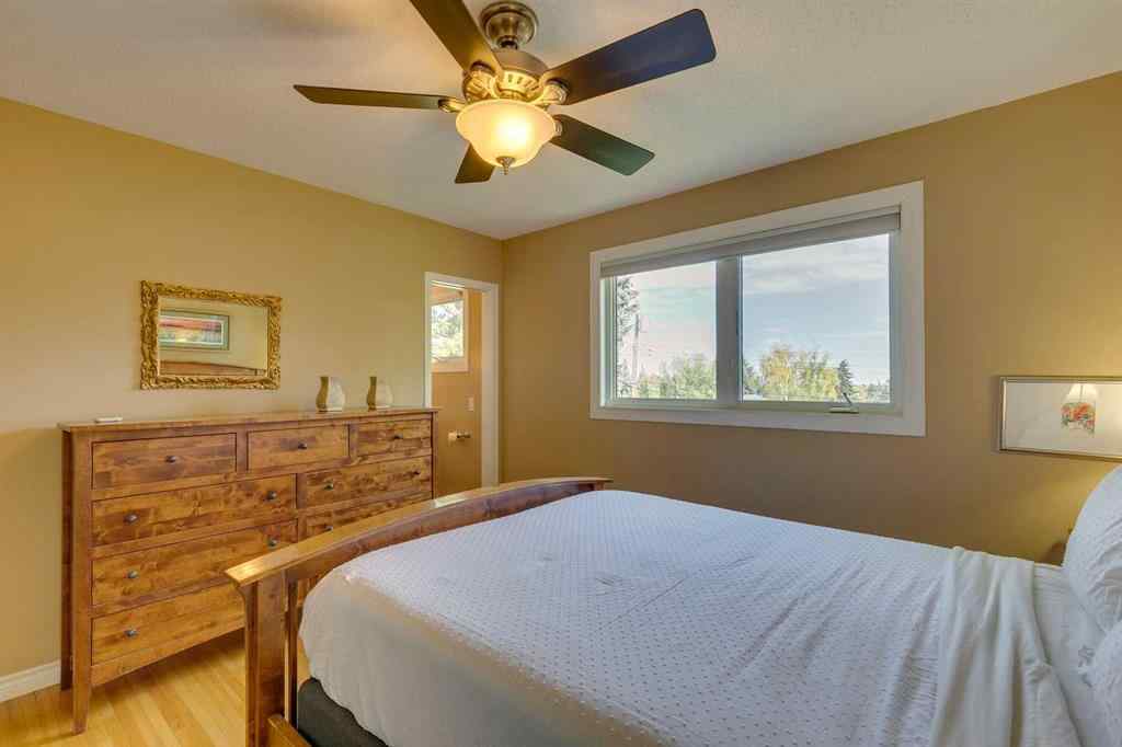 MLS® A2263577 - 5016 Norris Road NW in North Haven Calgary, Residential