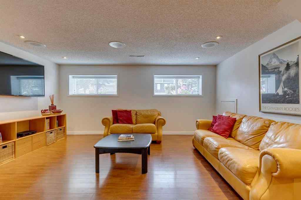 MLS® A2263577 - 5016 Norris Road NW in North Haven Calgary, Residential