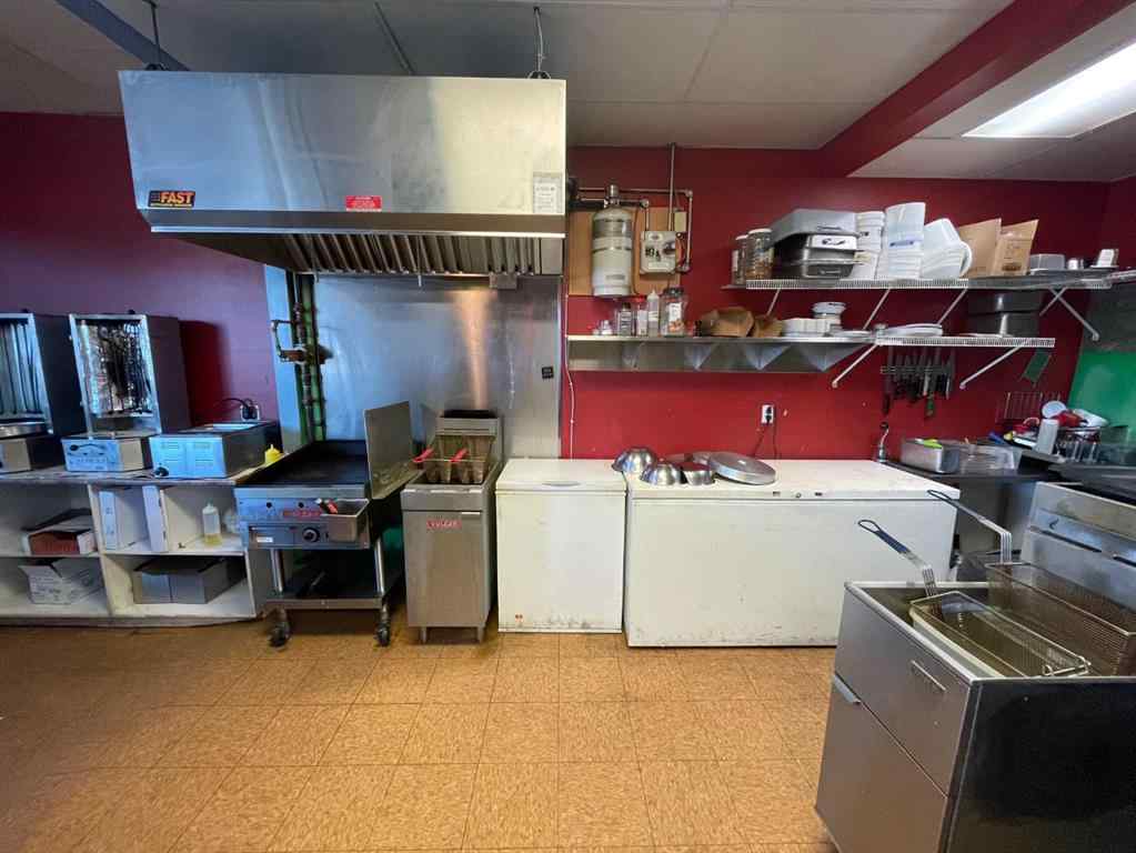 MLS® A2263579 - Unit #1 114 Park Street  in Mountain View Hinton, Commercial