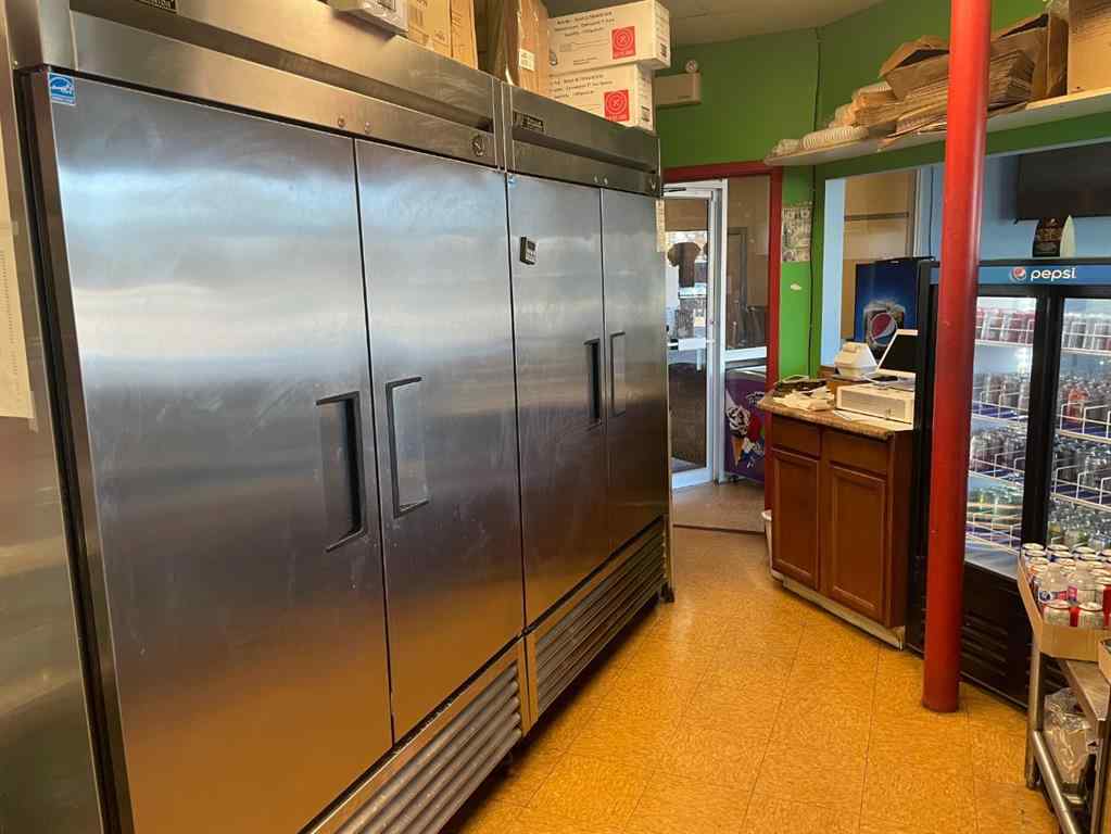 MLS® A2263579 - Unit #1 114 Park Street  in Mountain View Hinton, Commercial