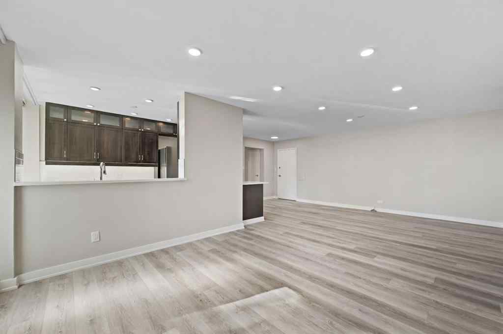 MLS® A2263587 - Unit #202 3316 Rideau Place SW in Rideau Park Calgary, Residential