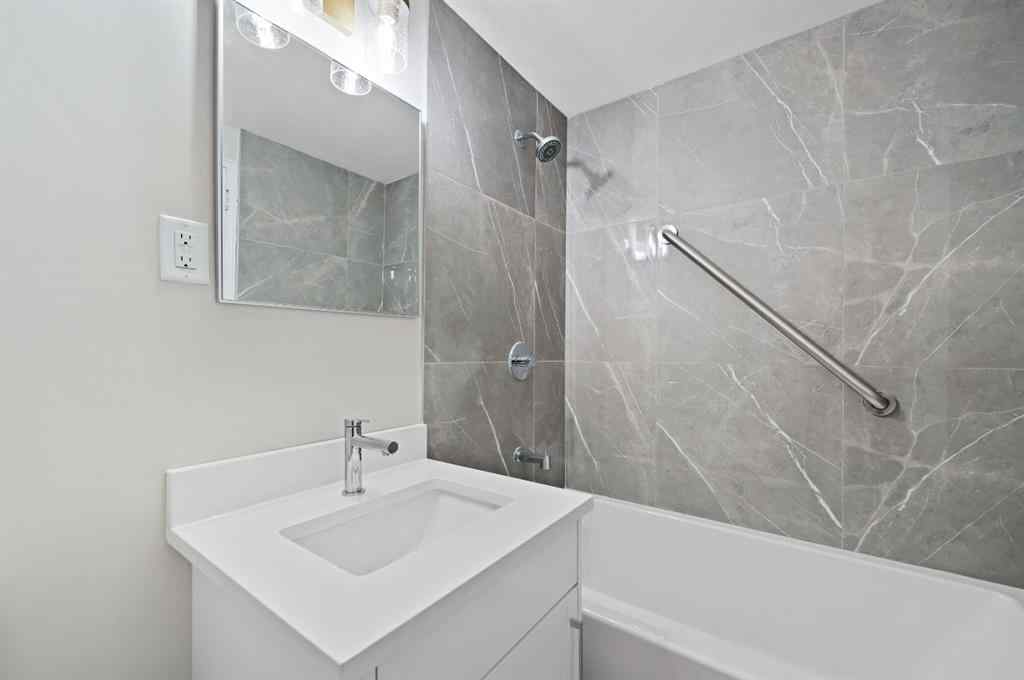 MLS® A2263587 - Unit #202 3316 Rideau Place SW in Rideau Park Calgary, Residential